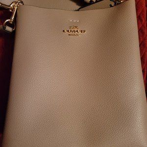 Coach Bucket Bag